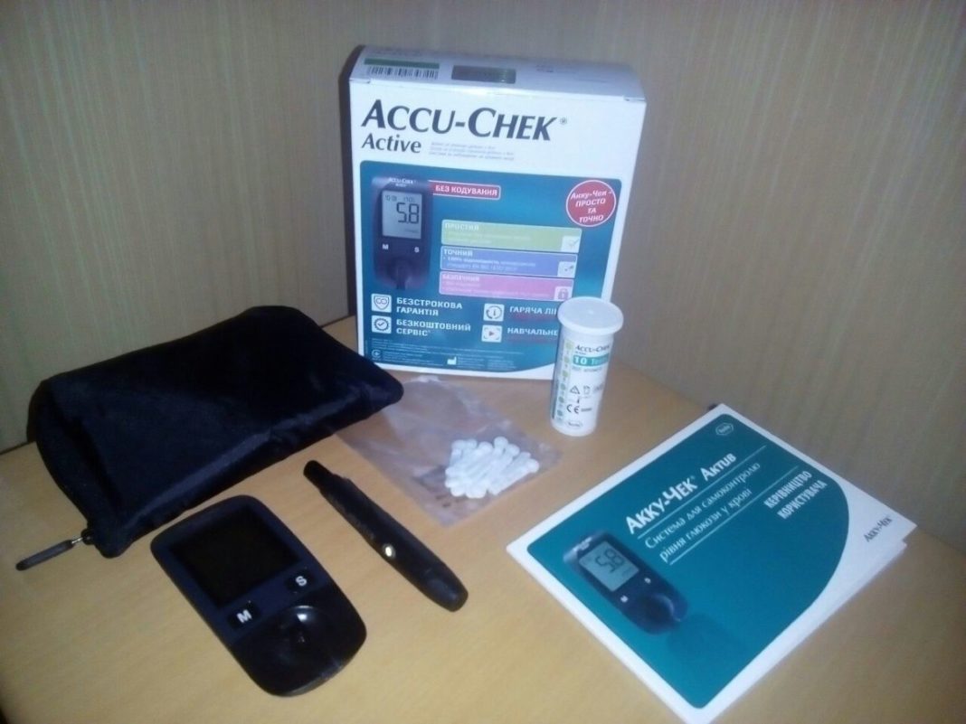После чистки Акку-Чек Актив необходимо производить контрольное измерение Акку-Чек Актив