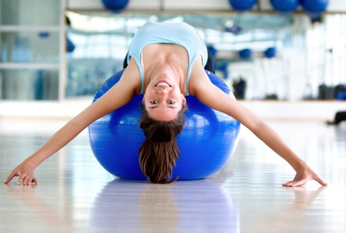 ЛФК - способ терапии боли в копчике Боль в копчике