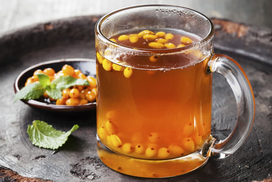 Облепиховый чай помогает от давления и укрепляет сосуды Облепиха повышает или понижает давление