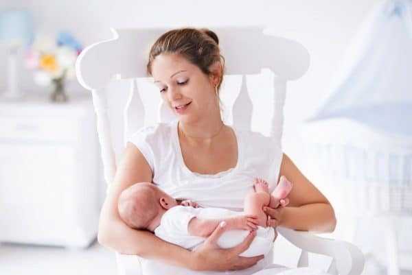 Можно ли кормящей маме виноград, последствия при грудном вскармливании3