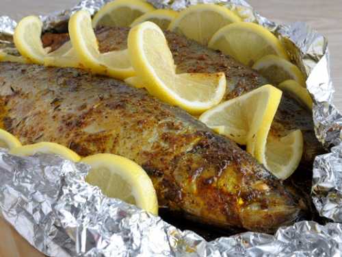 Можно ли есть малосольную, малосольную сельдь при грудном вскармливании, в том числе в первый месяц6