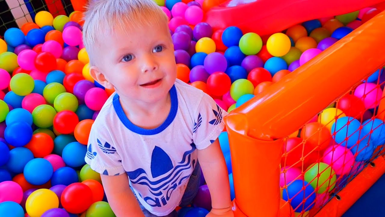 Игры и взаимодействие со взрослыми расходуют энергию