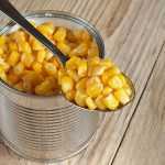 Кукуруза при грудном вскармливании: можно ли кормящей маме, в том числе в виде каш, хлопьев, попкорна, палочек3
