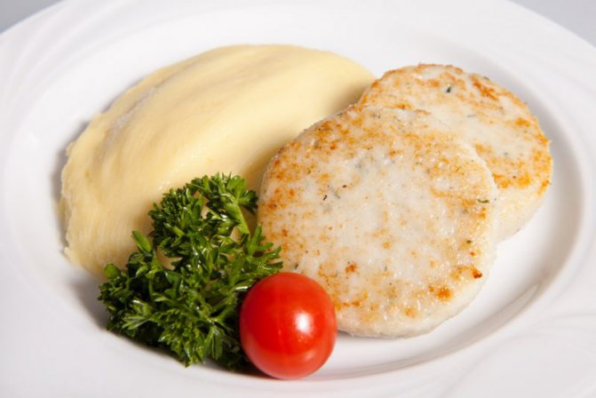 Рецепты рыбных котлет для ребенка 1-2 лет: готовим вкусные блюда на пару, в духовке и мультиварке