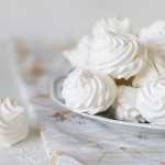 Зефир и пастила при грудном вскармливании: можно ли кормящей маме в первый месяц и дальше