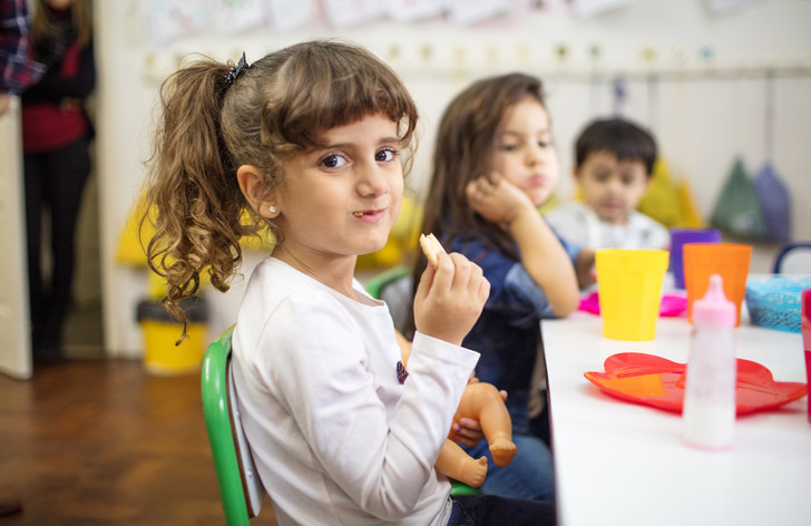 Фото №1 - Решаем проблему: ребенок не ест в детском саду