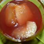 Можно ли есть яблоки в первый месяц грудного вскармливания и далее