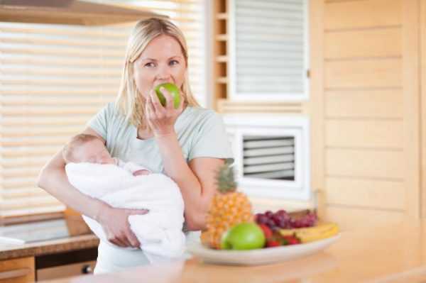 Можно ли есть яблоки в первый месяц грудного вскармливания и далее
