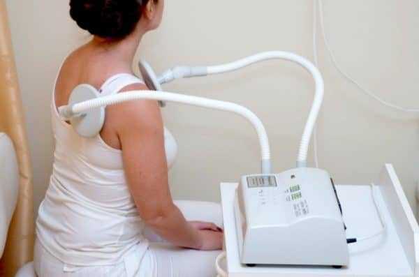 Болит грудь при кормлении: покалывание и нагрубание молочных желез при грудном вскармливании, как бороться с проблемой13