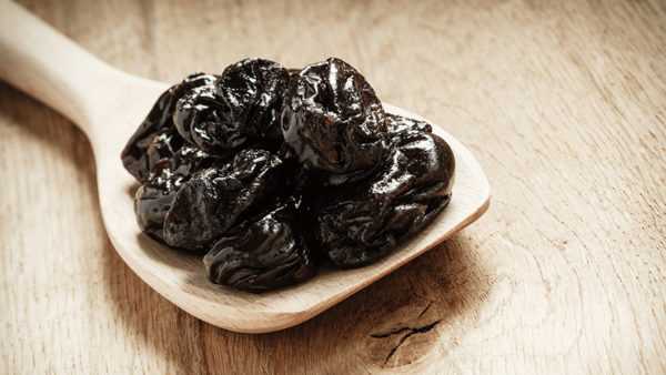 Сушеные сливы очень полезны