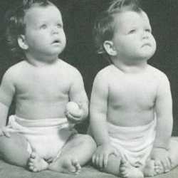 Дети в 90 годах Первые подгузники на детях