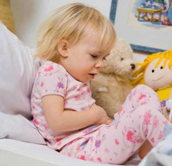 Боли в животе после проглатывания косточки требуют обязательного обращения к медикам