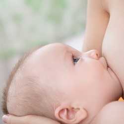 Процесс кормления грудью Необходимое количество молока увеличивается с возрастом