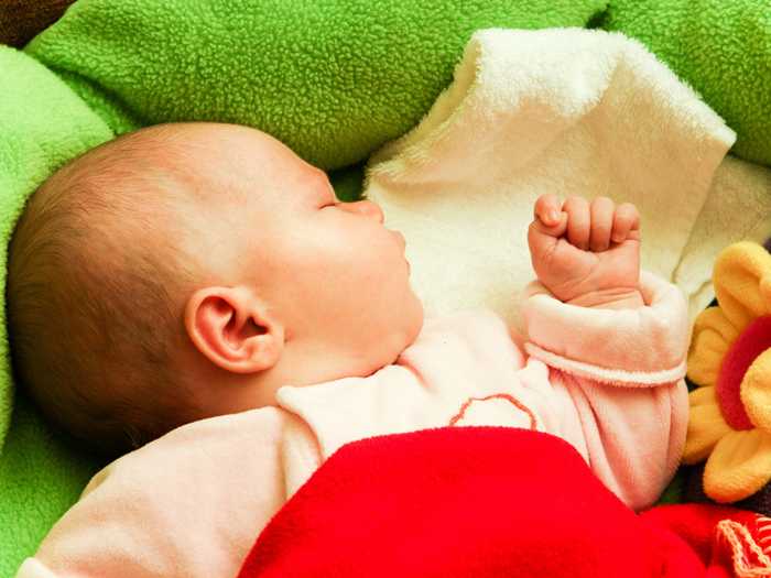 Сон ребенка Как спит ребенок в 5 месяцев