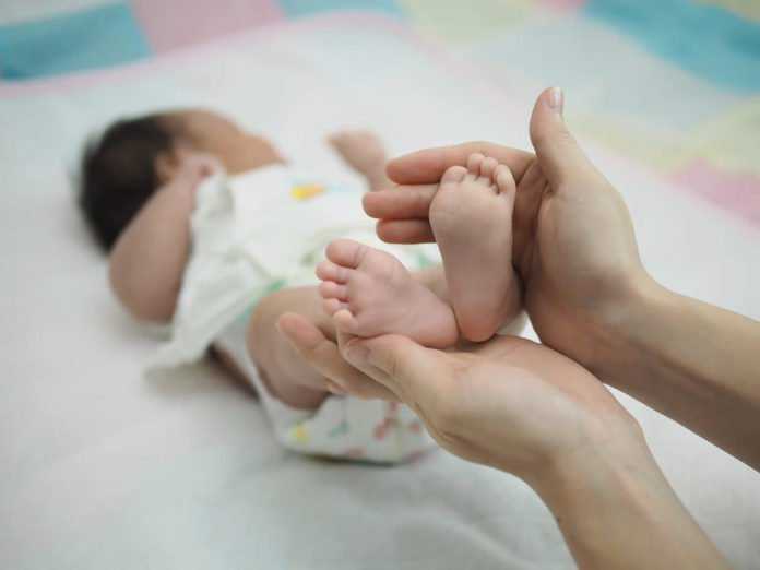 Стул новорожденного при грудном вскармливании0