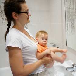 Поза для высаживания Правильная поза для высаживания малыша